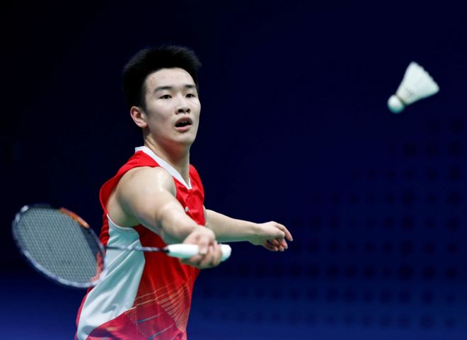 级后卫的身 级后卫的身