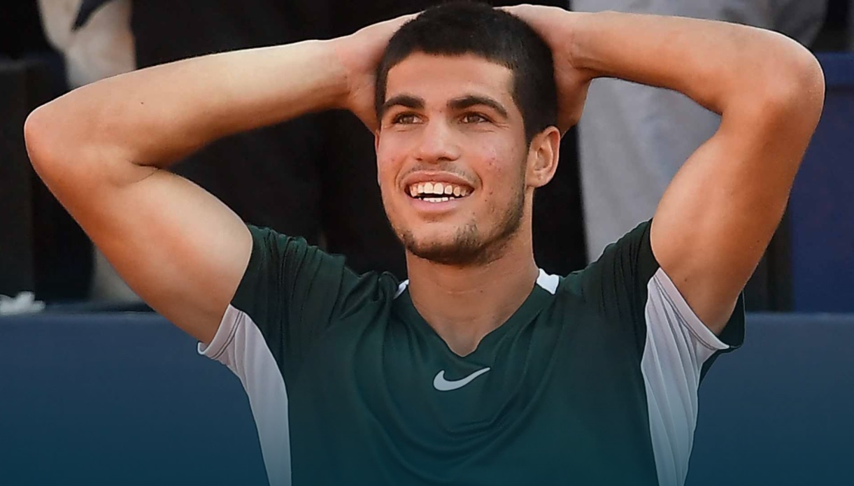 而莎娃的指 而莎娃的指